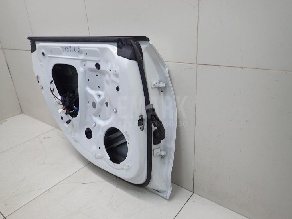 Дверь задняя левая