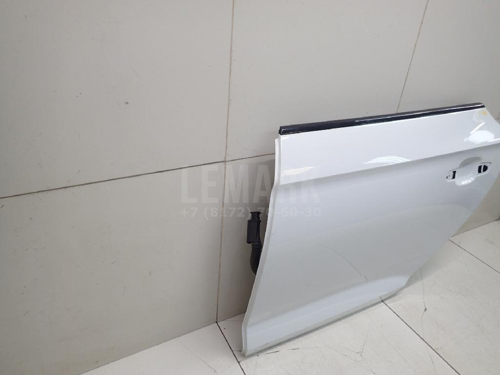 Дверь задняя левая