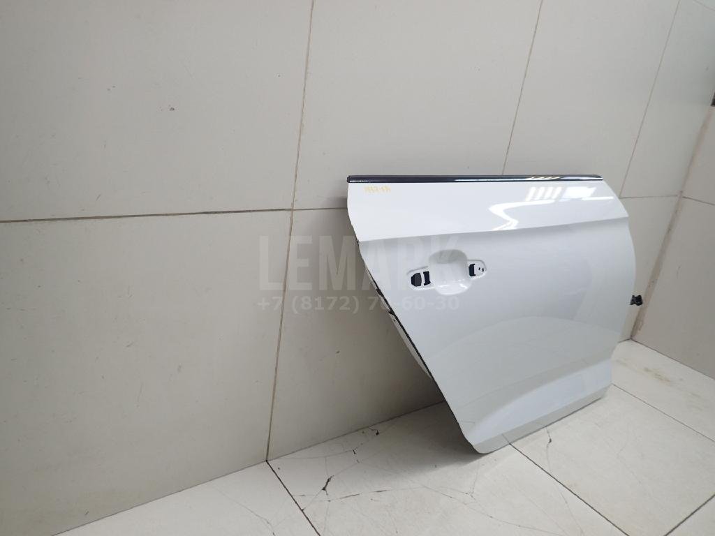 Дверь задняя правая