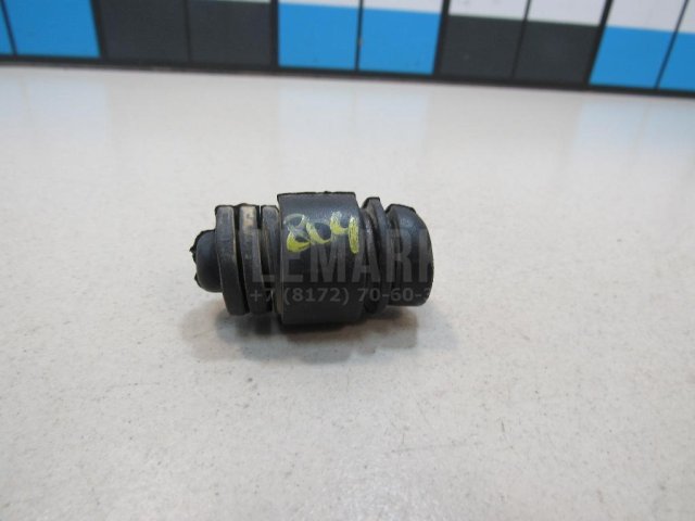 Отбойник крышки багажника