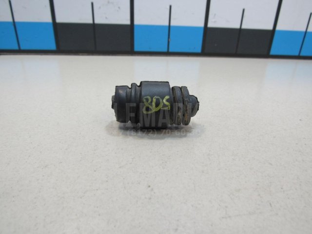 Отбойник крышки багажника