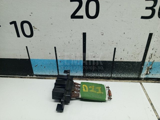 Резистор отопителя