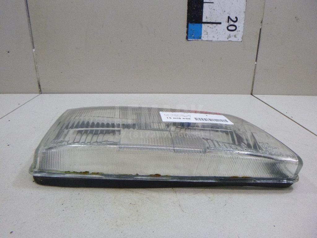 Стекло фары правой