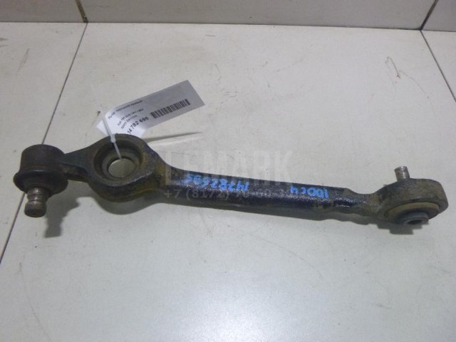 Рычаг передний правый