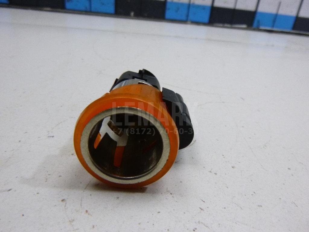 Гнездо прикуривателя