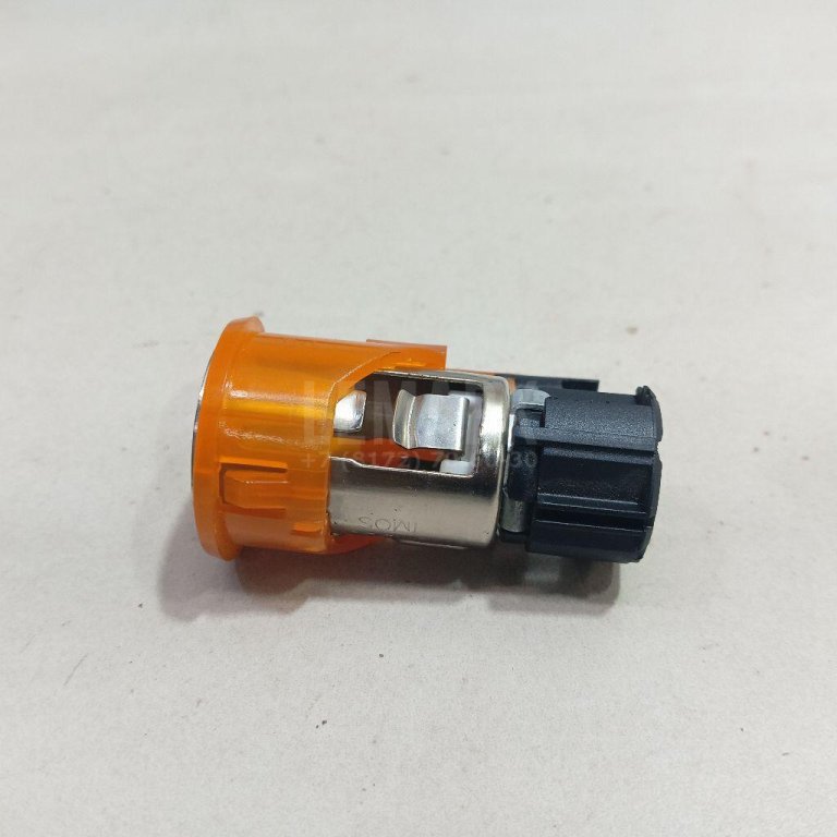 Гнездо прикуривателя