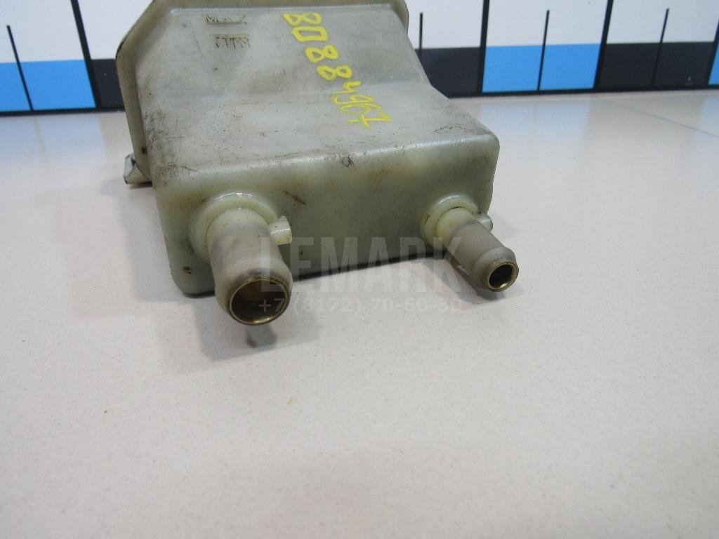 Бачок гидроусилителя