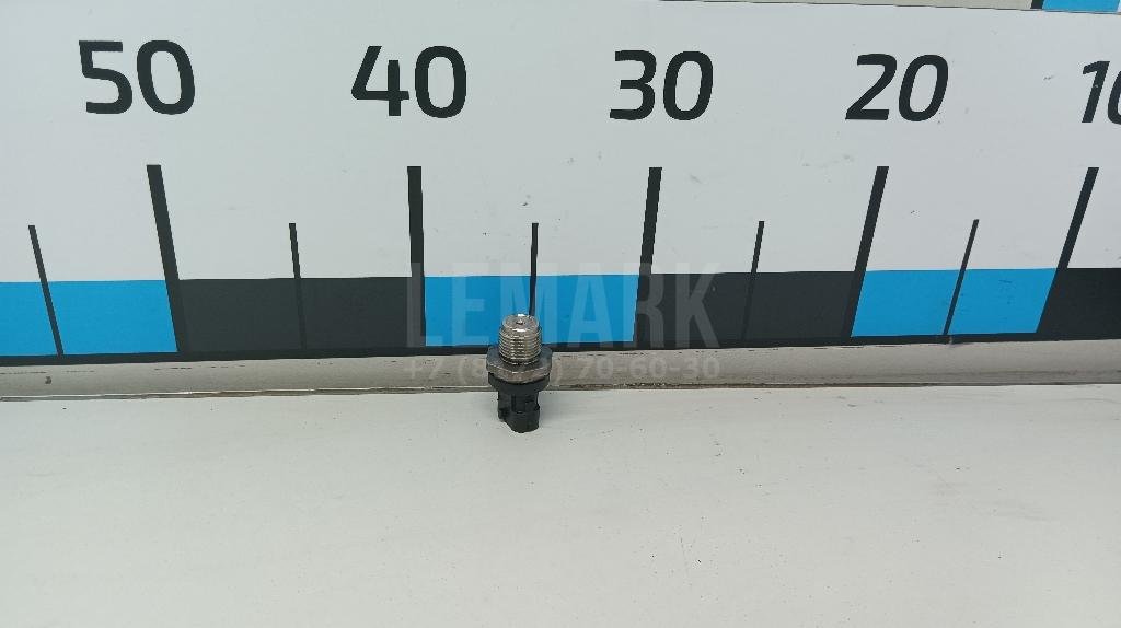 Датчик давления топлива