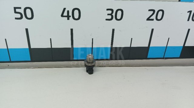 Датчик давления топлива