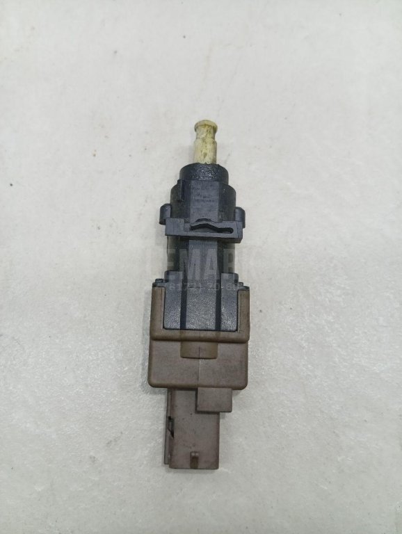 Датчик включения стопсигнала