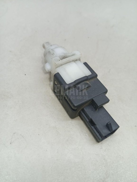 Датчик включения стопсигнала