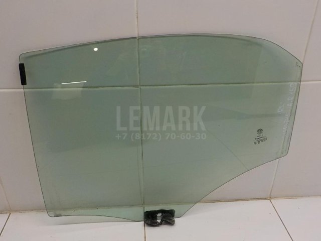 Стекло двери задней левой
