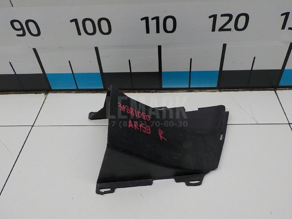 Воздуховод бампера правый