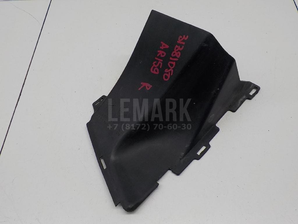 Воздуховод бампера правый