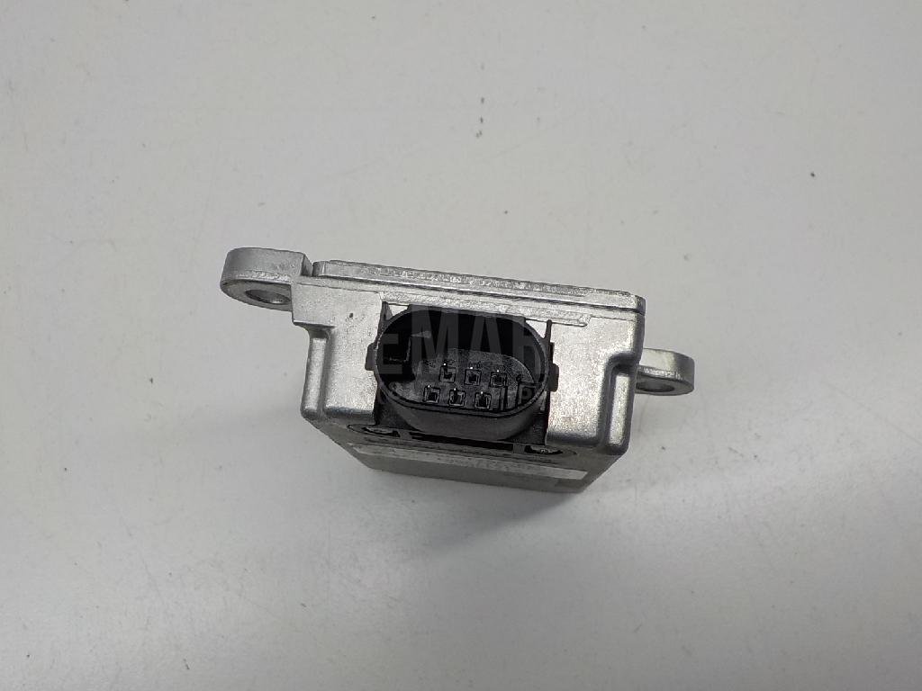 Датчик ускорения