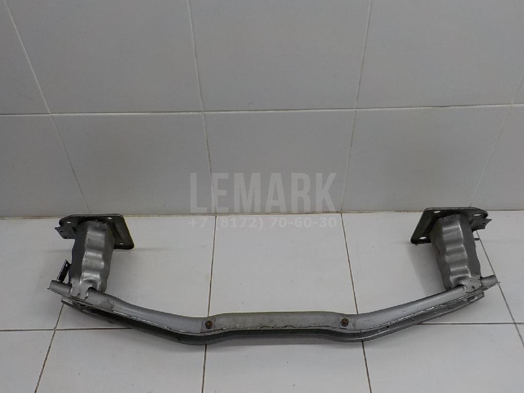 Усилитель переднего бампера