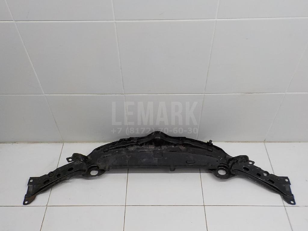 Панель передняя