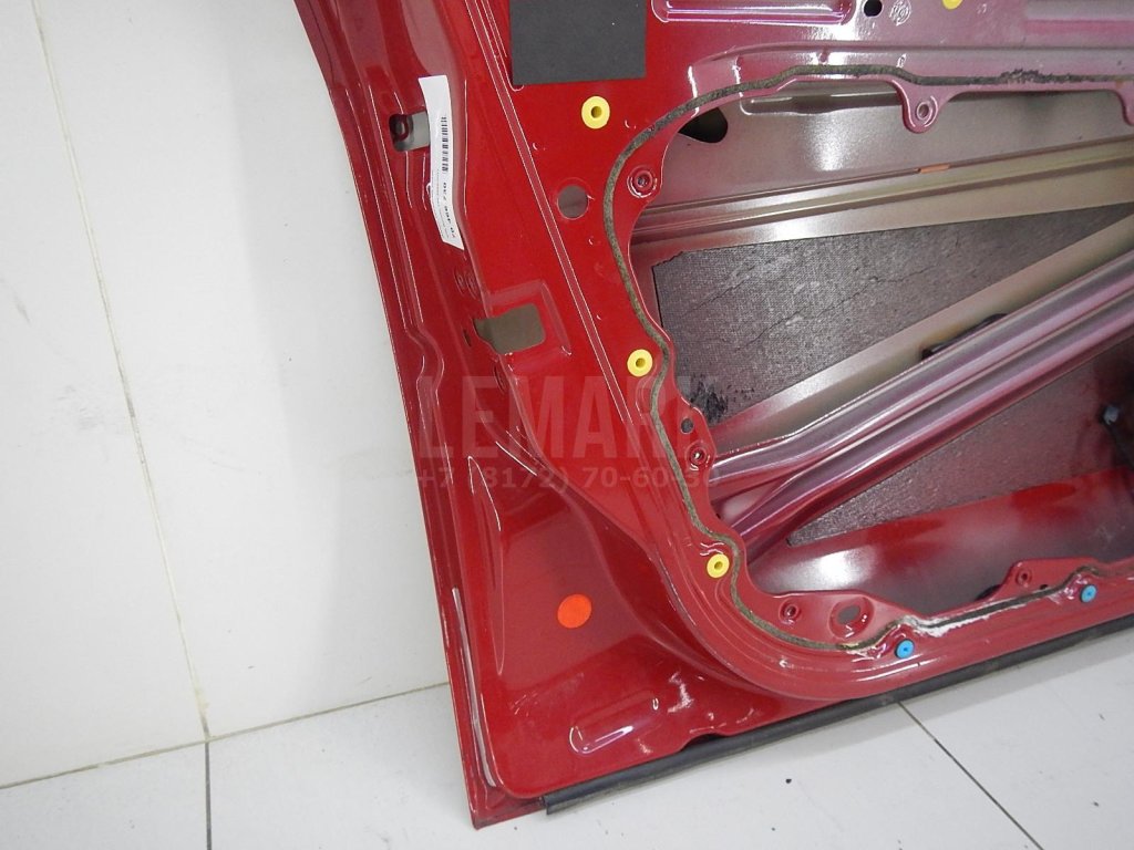 Дверь передняя левая