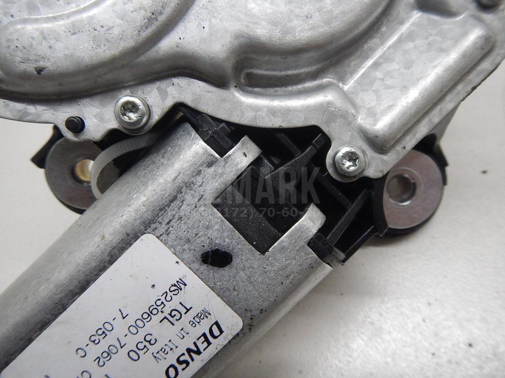 Моторчик стеклоочистителя задний