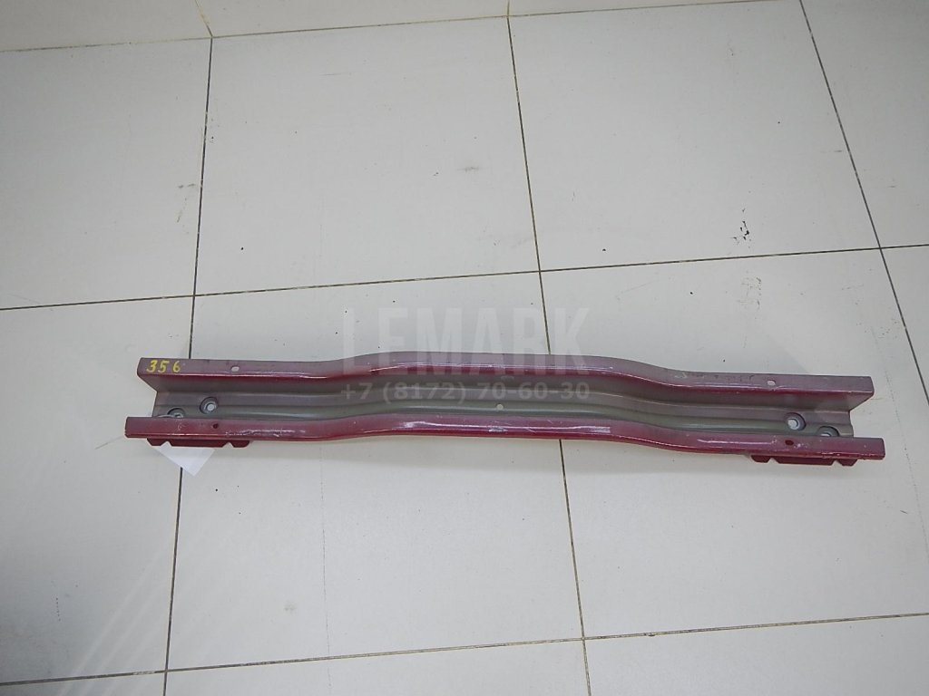 Усилитель переднего бампера