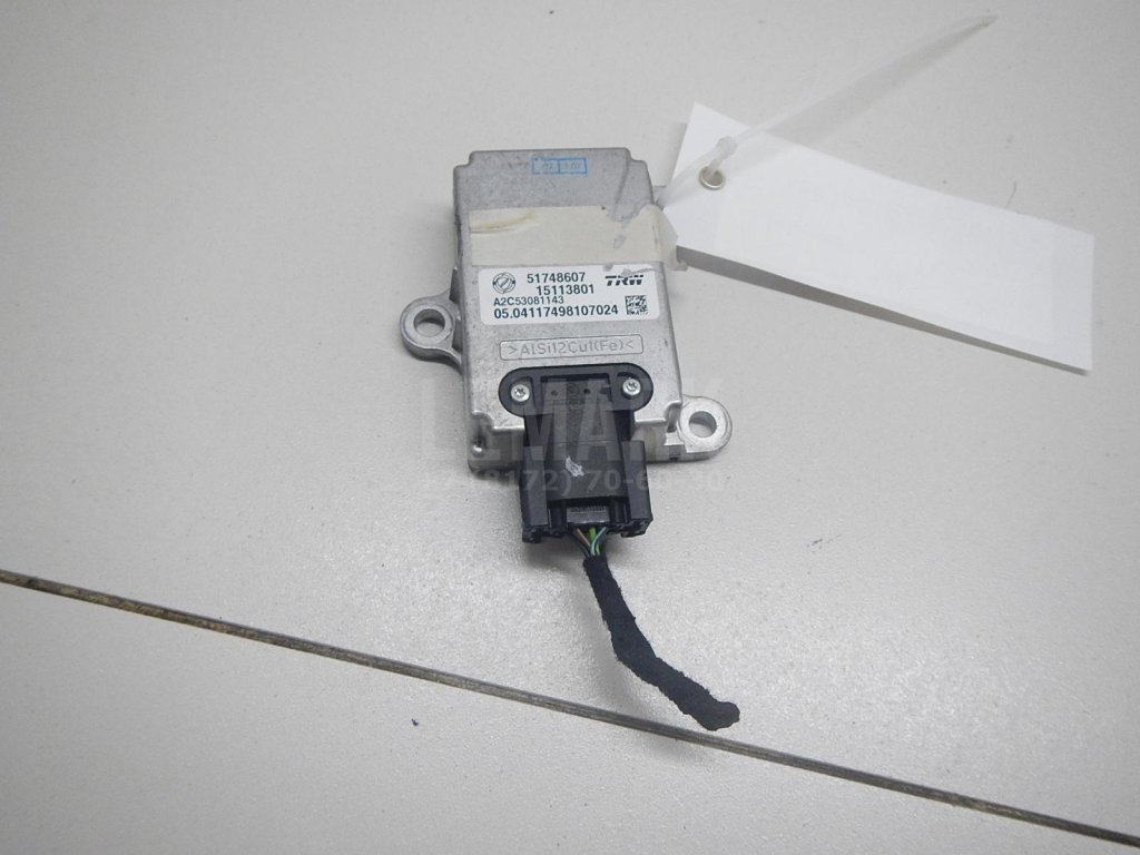 Датчик ускорения