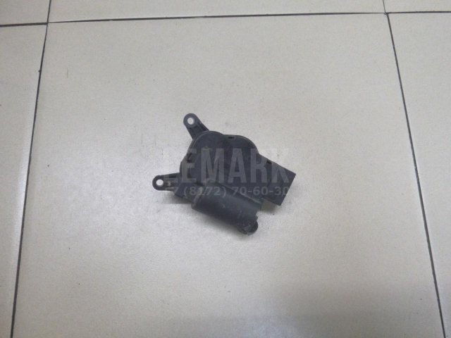 Моторчик заслонки отопителя