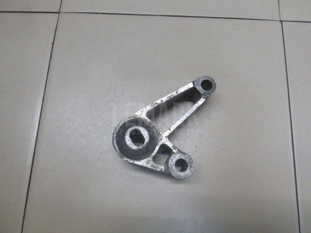 Кронштейн КПП для  Astra HD 8 2005-2011