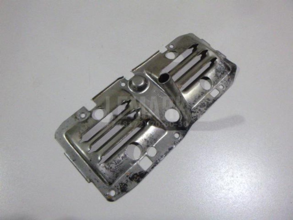 Маслоотражатель