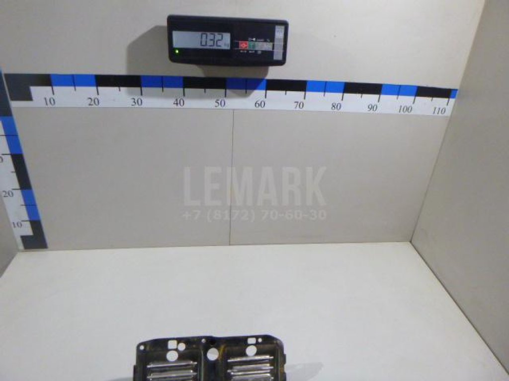 Маслоотражатель