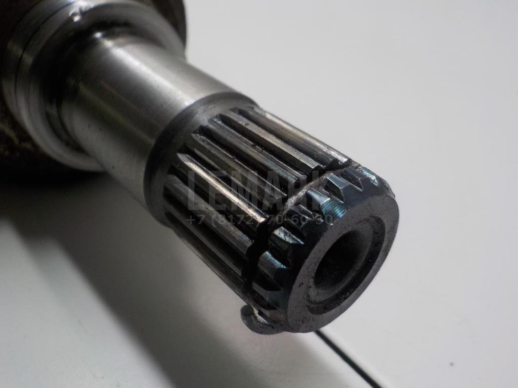 Полуось передняя правая
