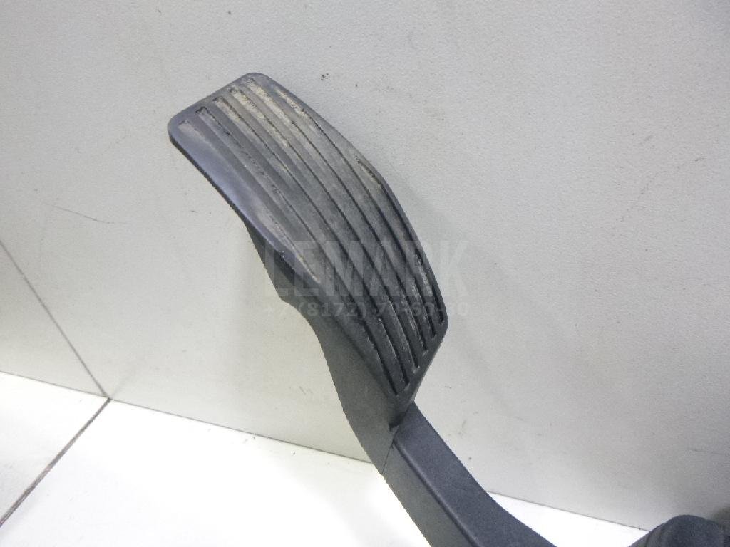 Педаль газа