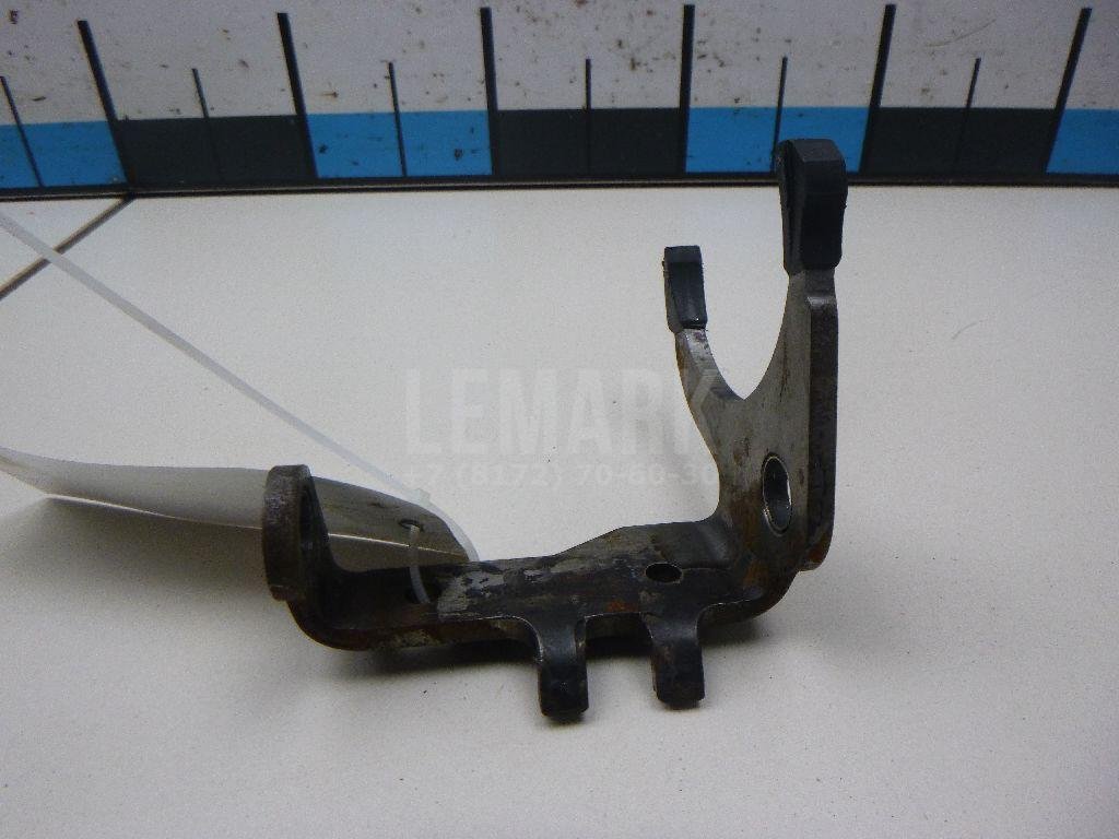 Вилка включения передачи