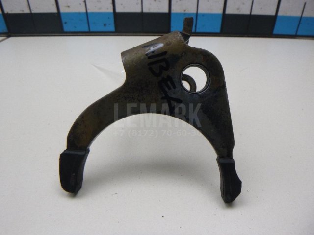 Вилка включения передачи