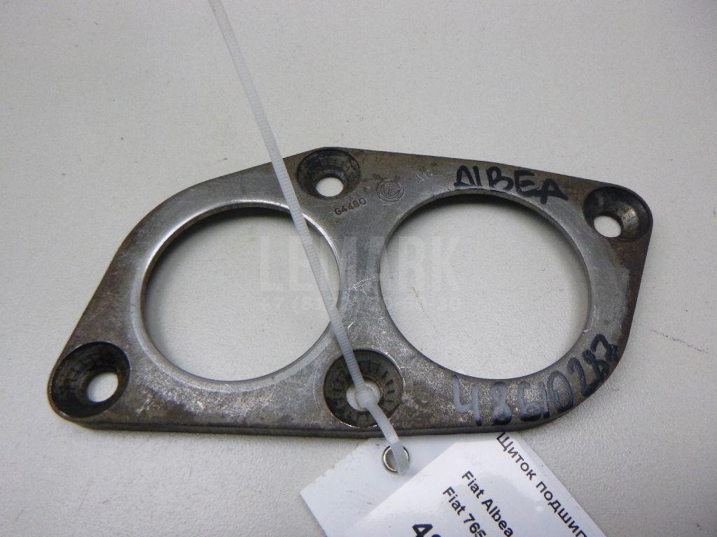 Щиток подшипника КПП