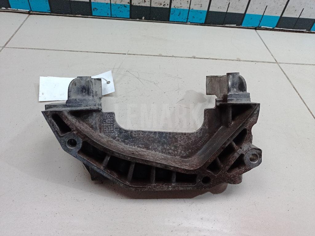 Кронштейн двигателя для  Audi A3 [8PA] Sportback 2004-2013