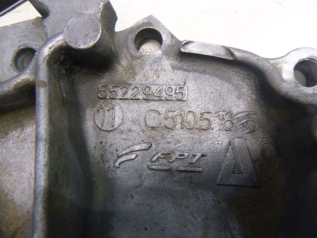 Корпус КПП для  Audi A4 [B5] 1994-2001