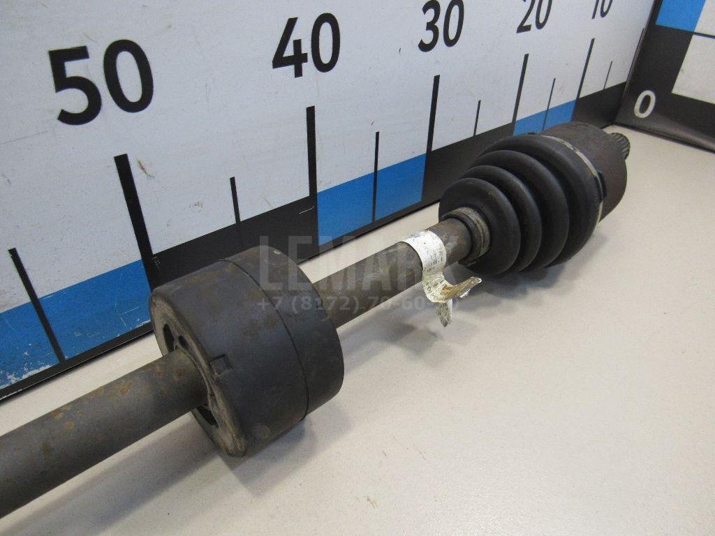 Полуось передняя правая