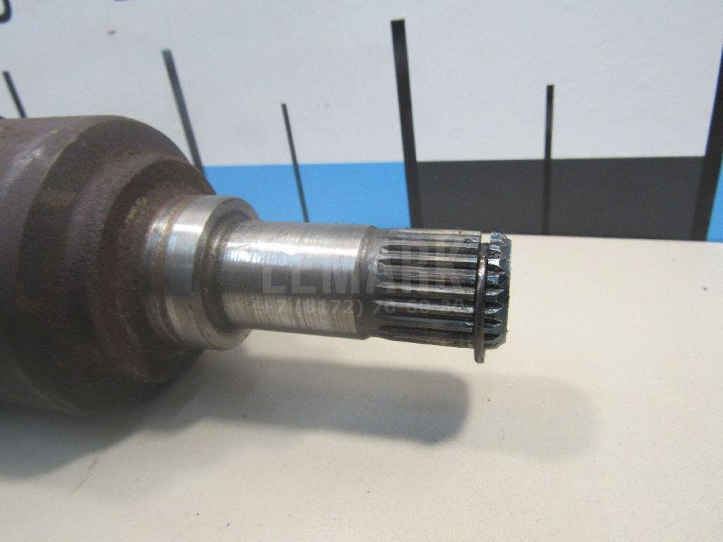 Полуось передняя правая