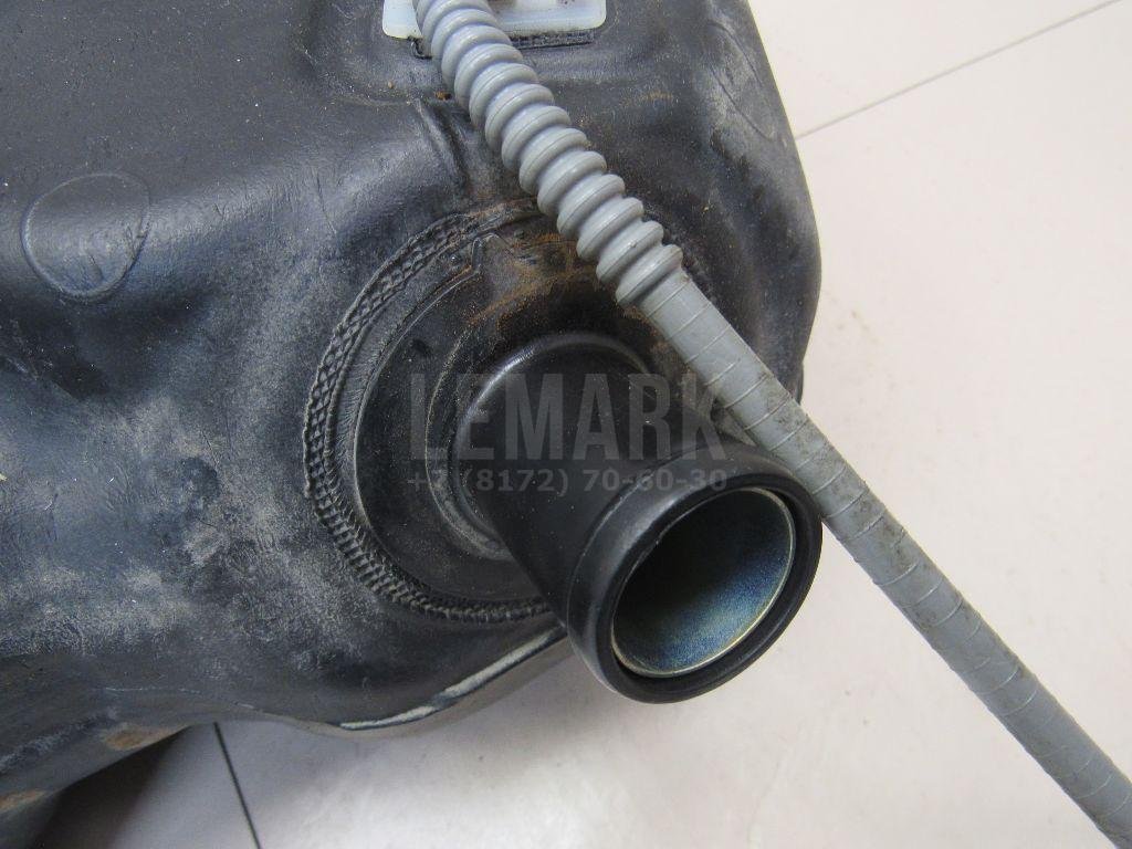 Бак топливный