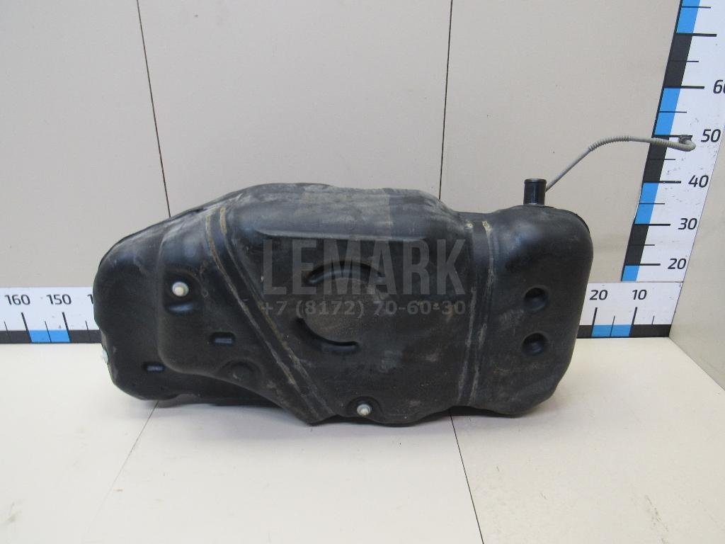 Бак топливный