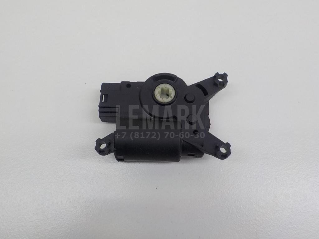 Моторчик заслонки отопителя