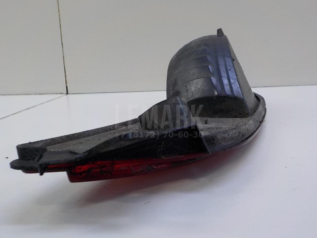 Фонарь задний в бампер правый