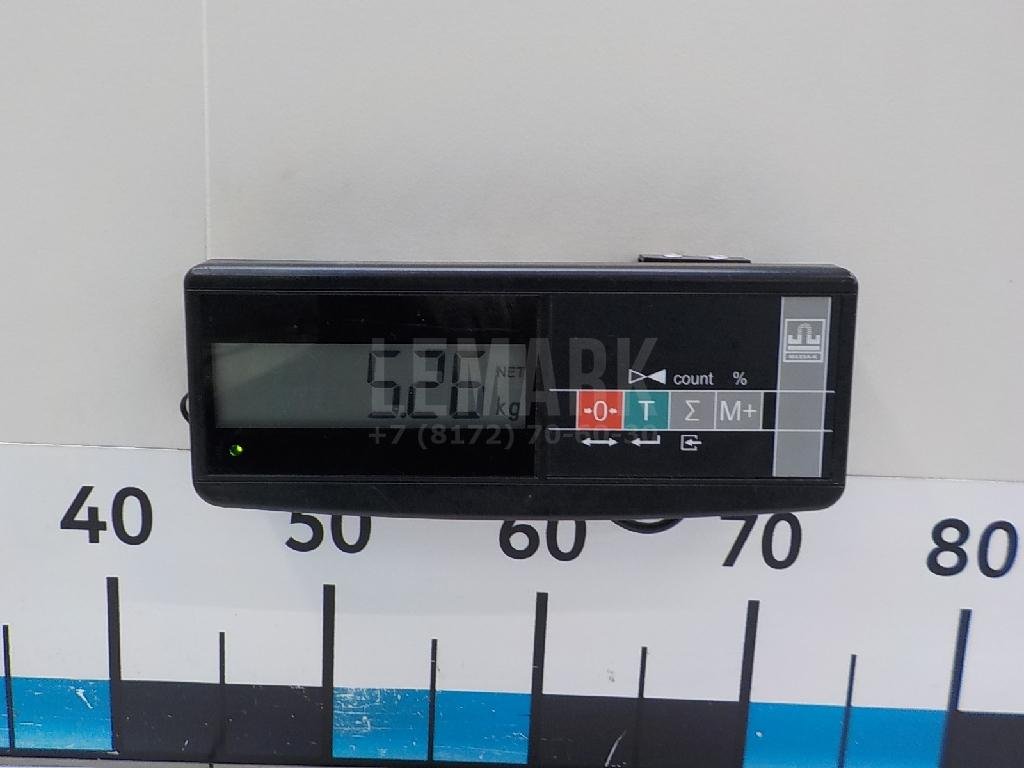 Кулак поворотный передний правый