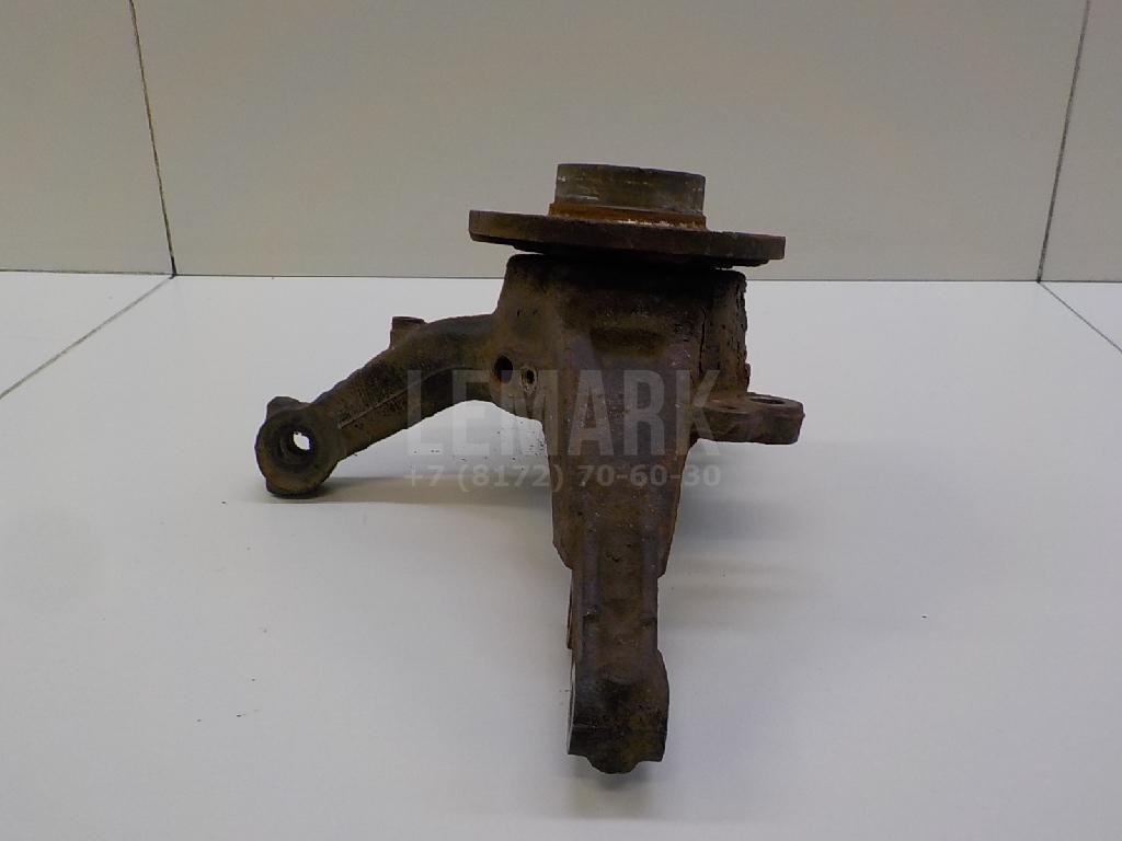 Кулак поворотный передний левый