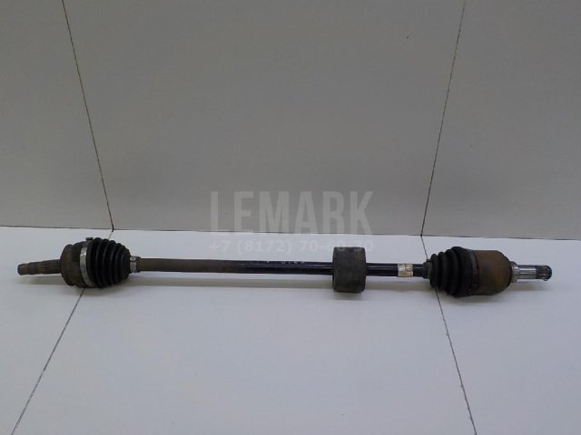 Полуось передняя правая