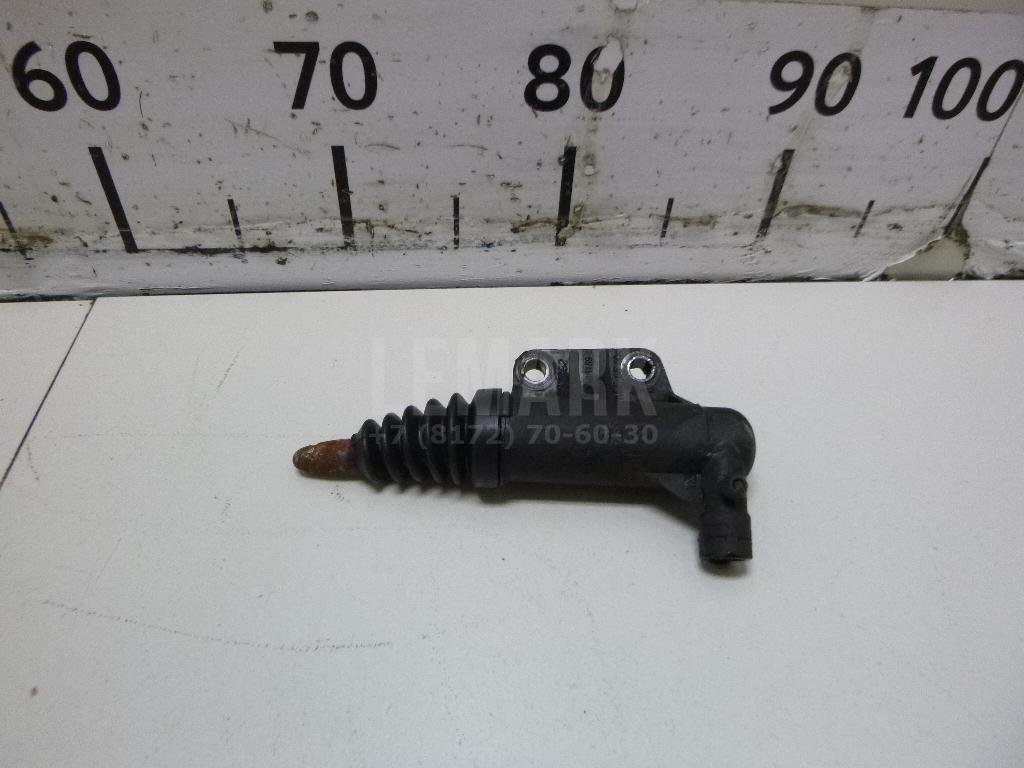 Цилиндр сцепления рабочий