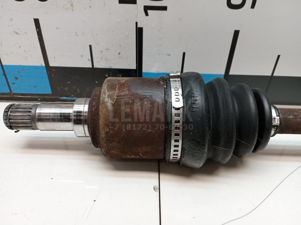 Полуось передняя правая