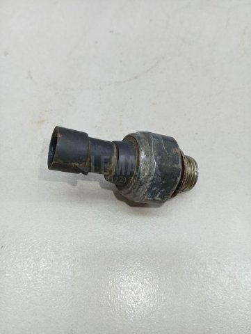 Датчик давления масла