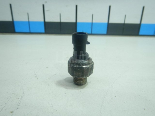 Датчик давления масла