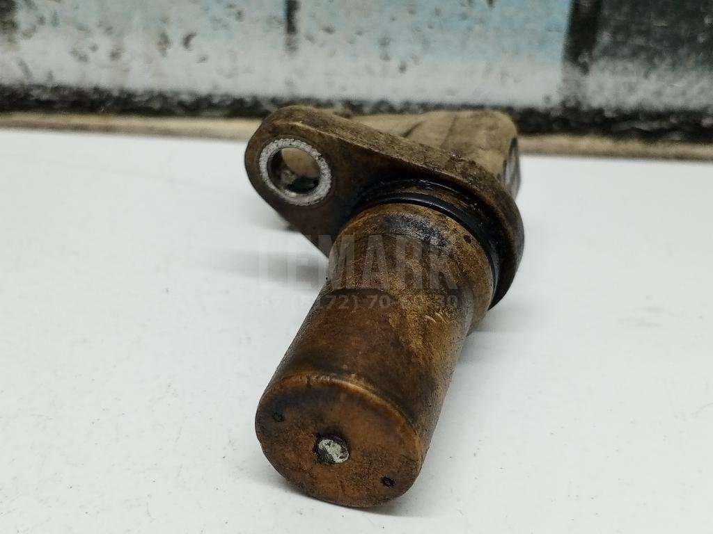 Датчик положения коленвала